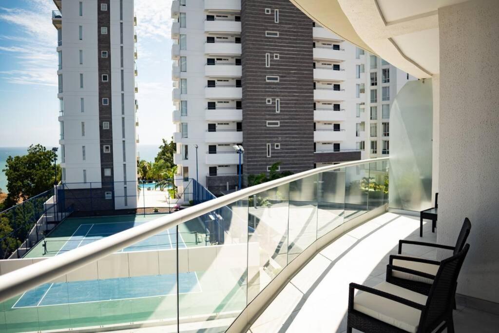 M3 Lujoso Y Comodo Departamento Con Playa 2 Piscinas Cancha De Tenis Jacuzzi Seguridad 24 Horas Manta Exterior foto